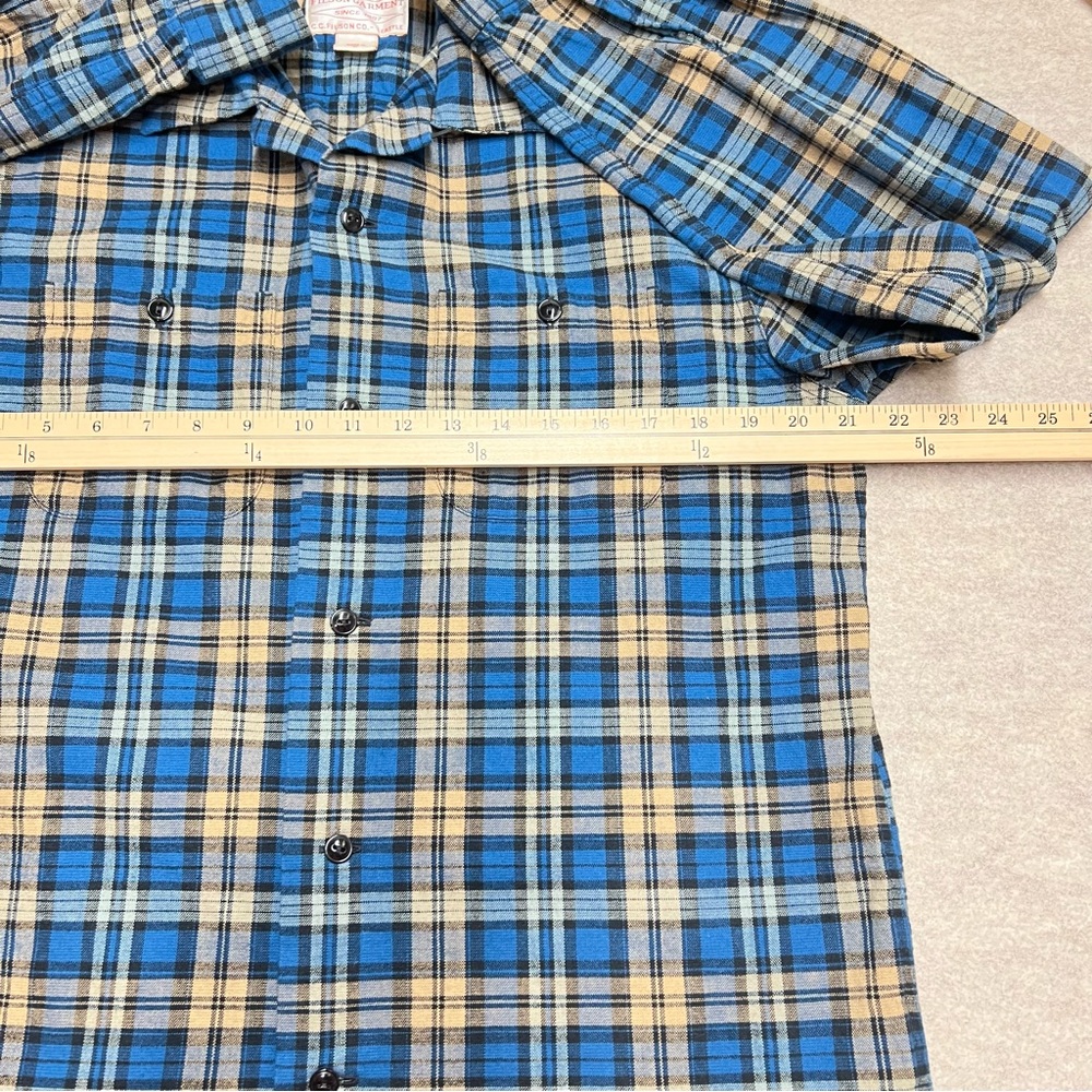 Filson Elk Heights Camp Flannel Button Down Shirt Sz S EUC Camping Hiking Trail - Picture 5 of 7